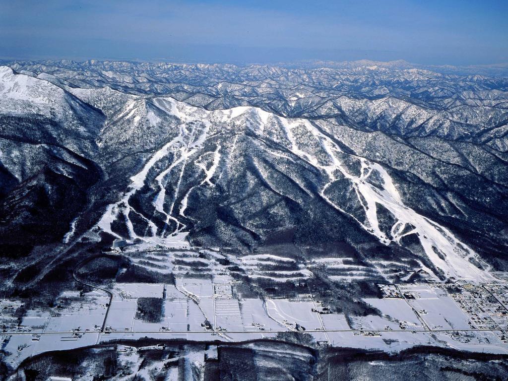 富良野钟山酒店 中富良野町 外观 照片